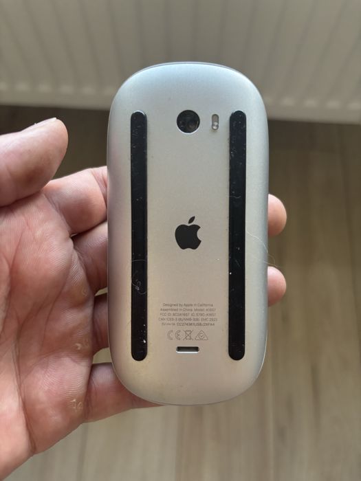 Беспроводная мышь Apple Magic Mouse