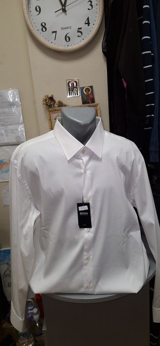 Мъжка бяла риза Boss original