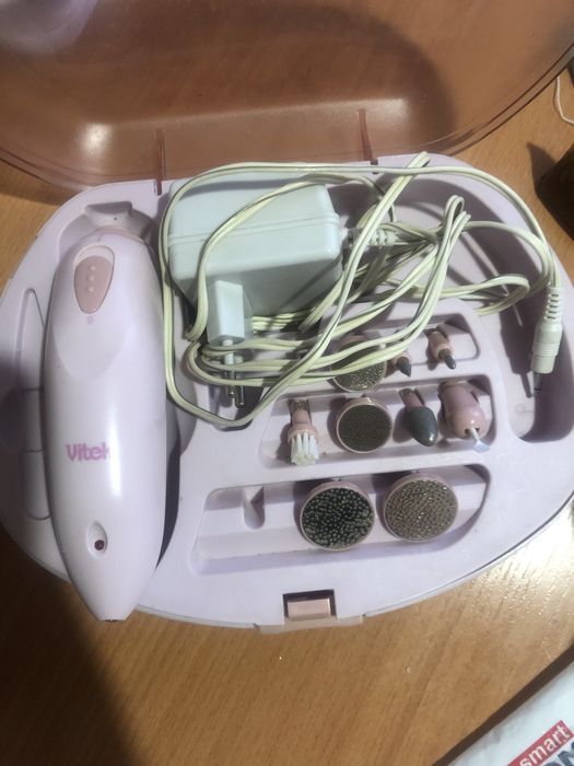 Продам все для манекюра