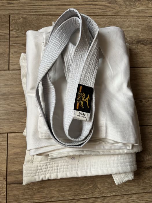 Продам кимоно  мужское 4/170