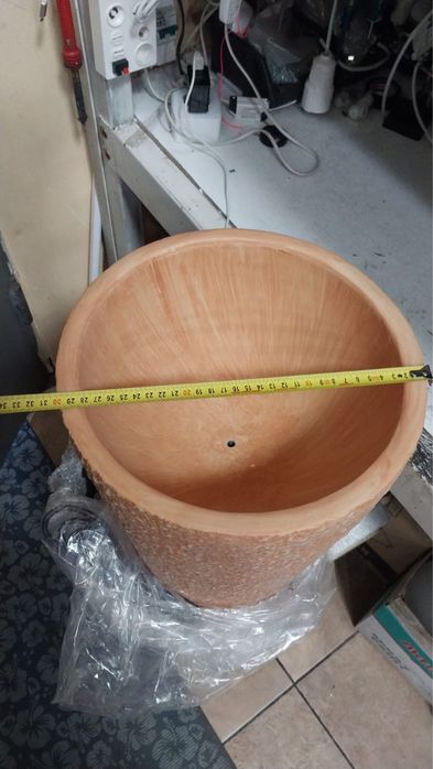 Продам кашпон для цветов