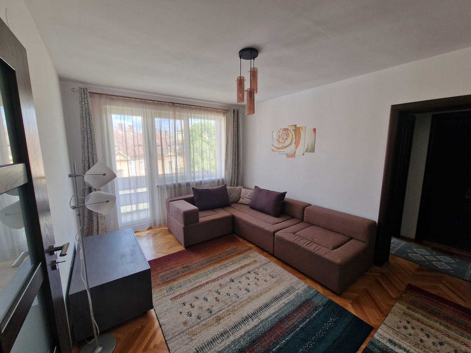 Inchiriez ultrcentral in Sibiu apartament 2 camere