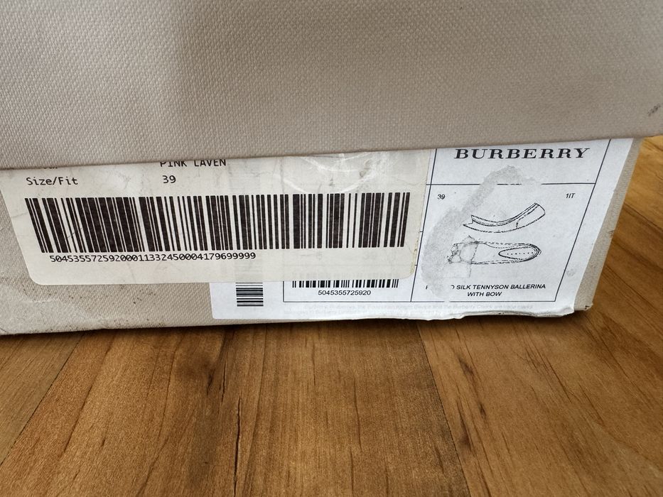 Balerini Burberry 39