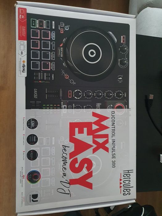 Vand consola DJ Hercules inpulse 300