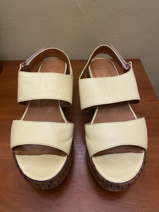 Босоножки б/у, кожаные,