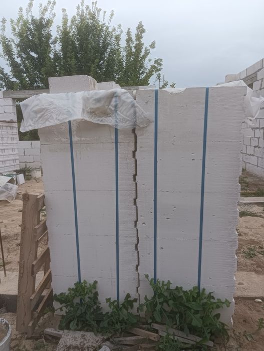 Продается Автоклавный  кирпич 60*30*25. Остаток 40 шт по 1600