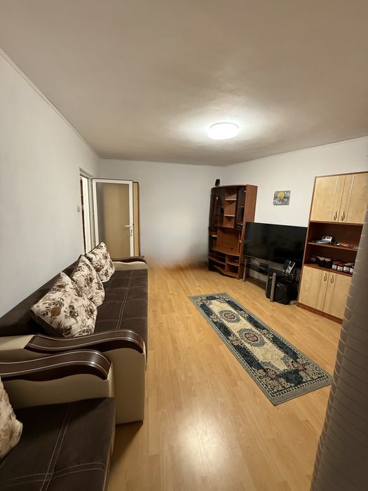 Inchiriez Apartament 2 camere decomandat Mazepa Trei Star Etaj 1 balcon complet mobilat si utilat Galati