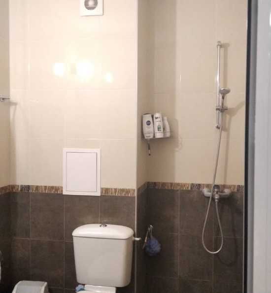 Дава се под наем Двустаен апартамент в Бургас, Меден рудник - зона А - 65 кв.м за 170 € - Снимка #3