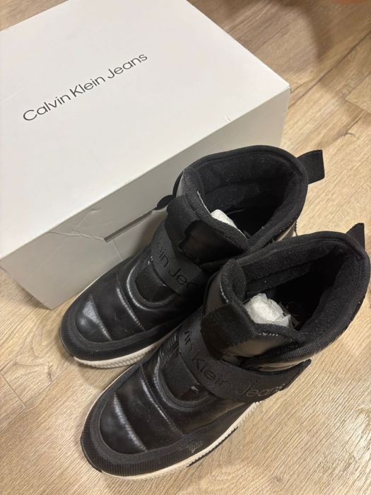 Зимние дутики Calvin Klein