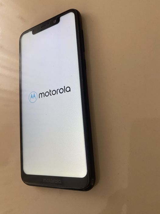 Telefon Motorola one  64
