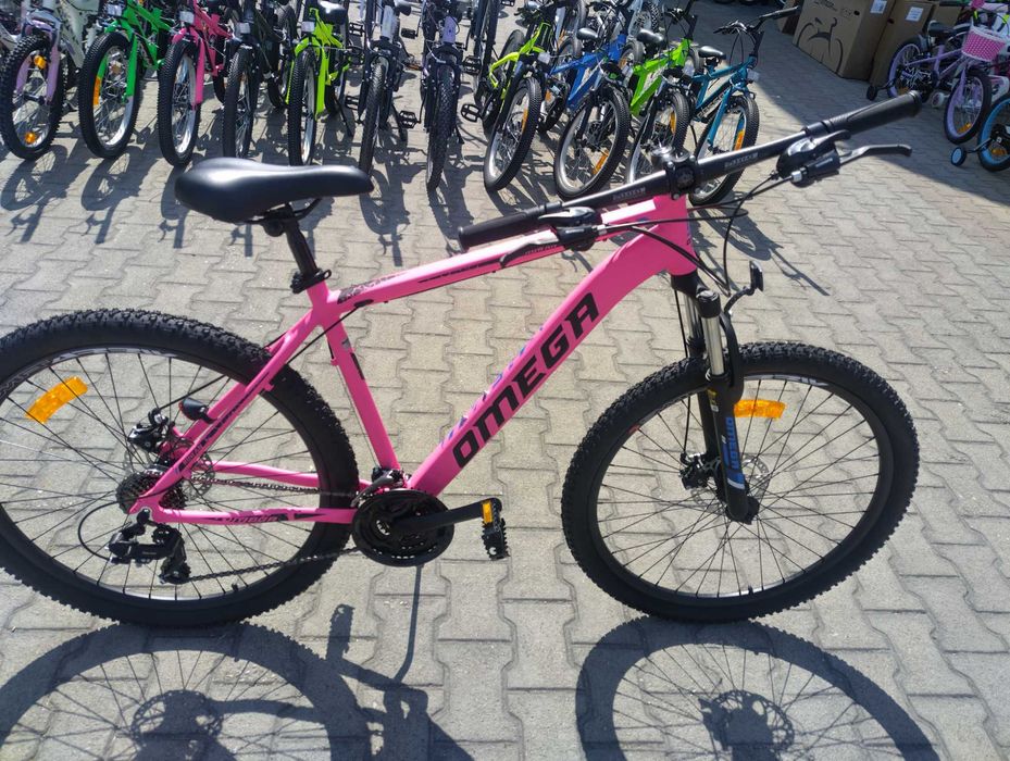 BG Алуминиев велосипед 27.5" ROWAN розов