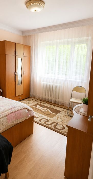 Proprietar Vand Apartament 2 camere  Rond Vechi Cug