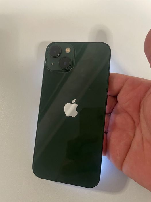 Продам Iphone 13 128g