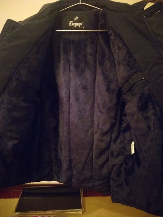 Куртка  сатылады