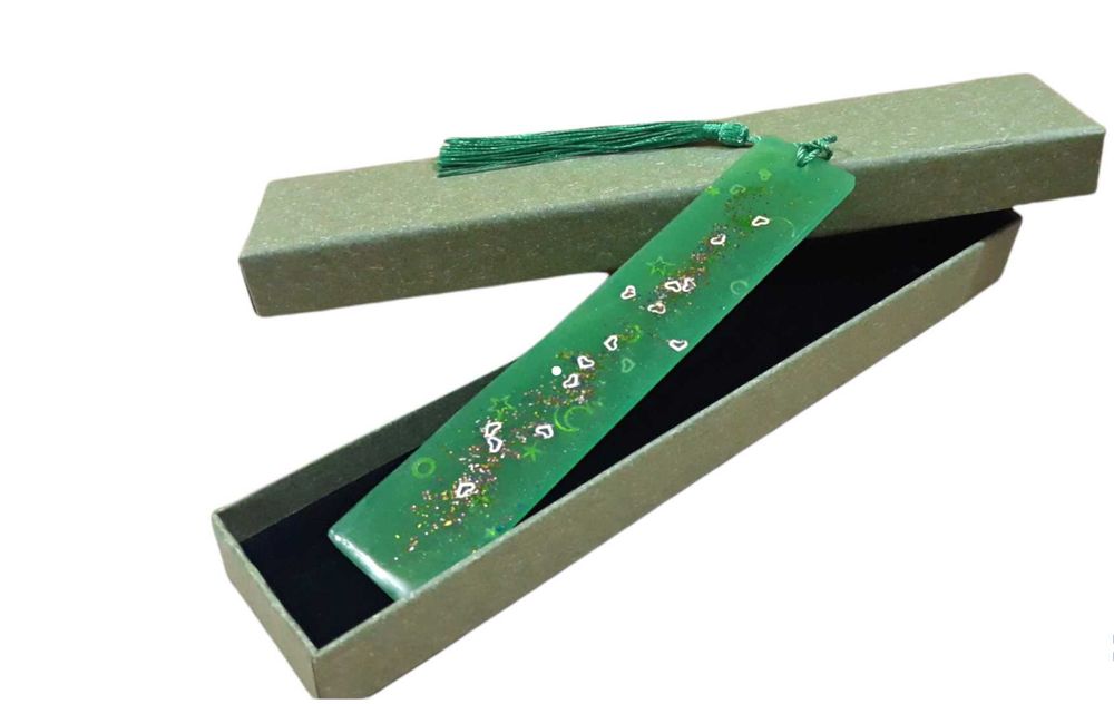 Книгоразделител от Epoxy Resin