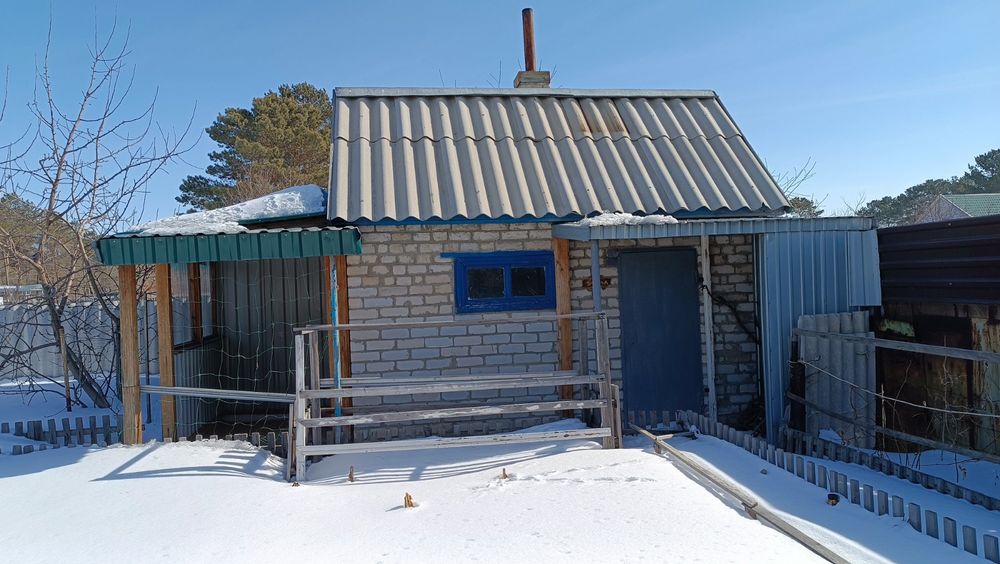 Дачный участок с домом, Сосновый бор