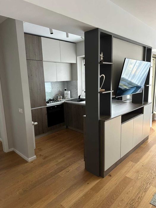 Vănd Mobilier Premium de Living: Corp TV, Dulap, Canapea