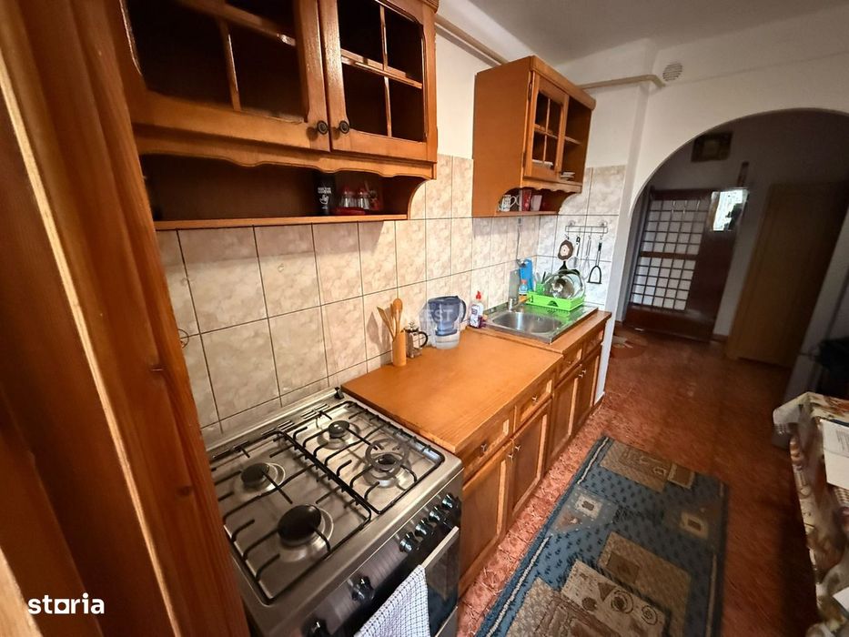 Apartament 2 camere, decomandat, zona Canta, Iasi
