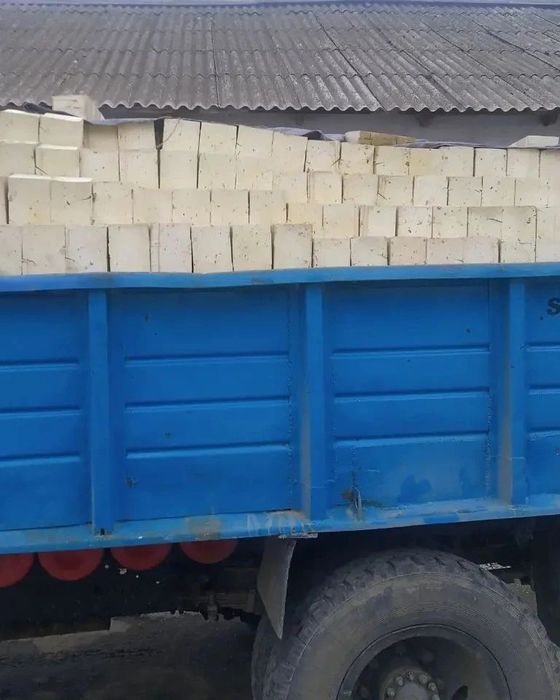 Pishgan gʻisht  hom gʻisht