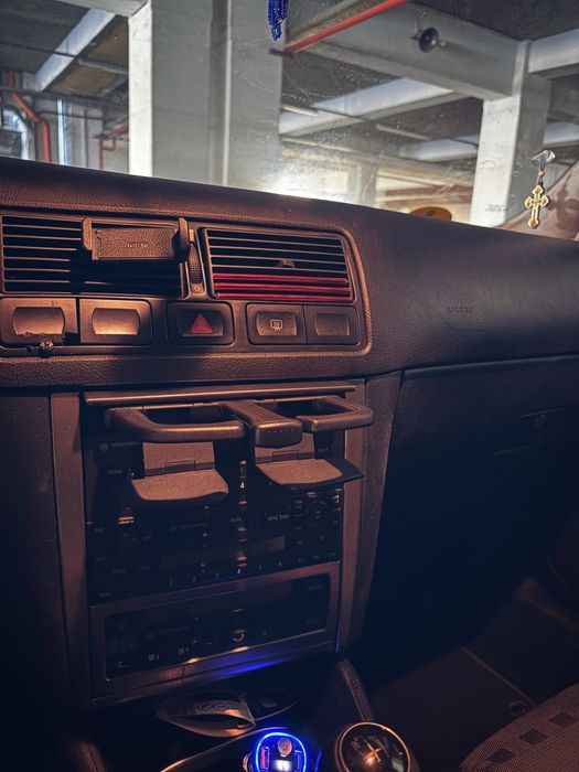 Volkswagen Golf 4 (IV)