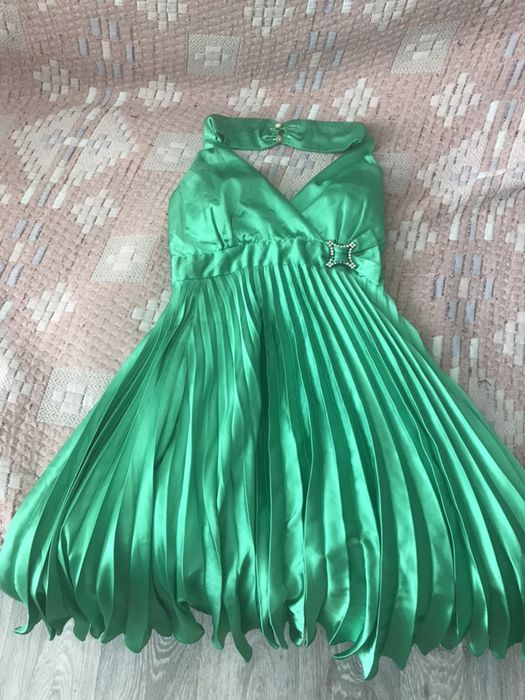 Продам вечерние платье