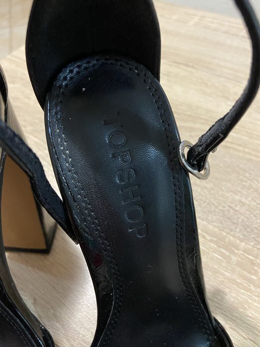 Сандали Topshop,обувани са един път,кото нови