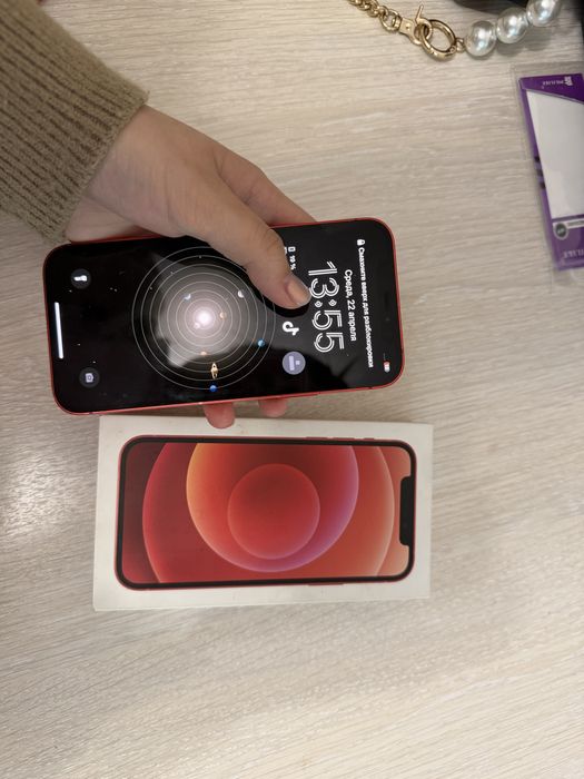 Iphone 12 продаю срочно