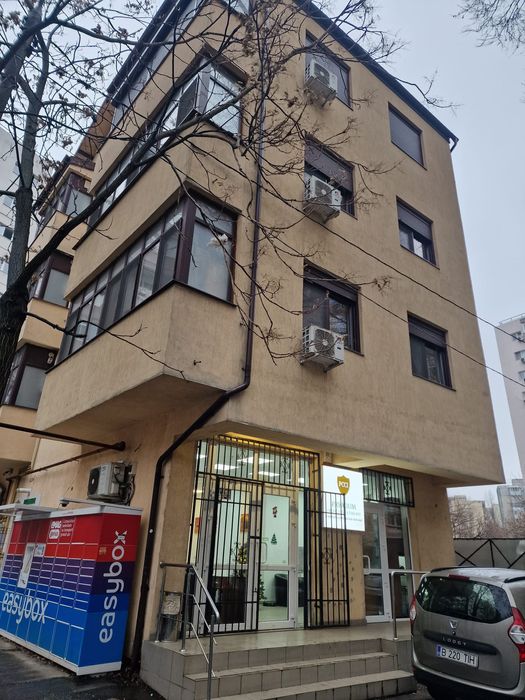Spațiu comercial, cabinet ,,office ,etc. Gorjului Se poate și închiria și 1/2  cu 500e Propietar!