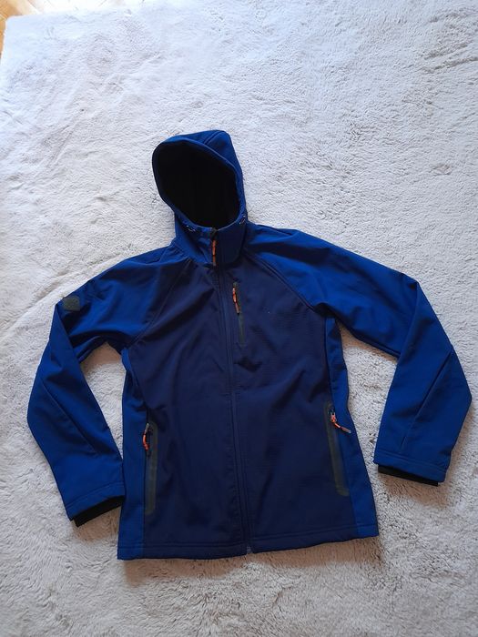 Superdry Woterproof мъжко яке S размер.