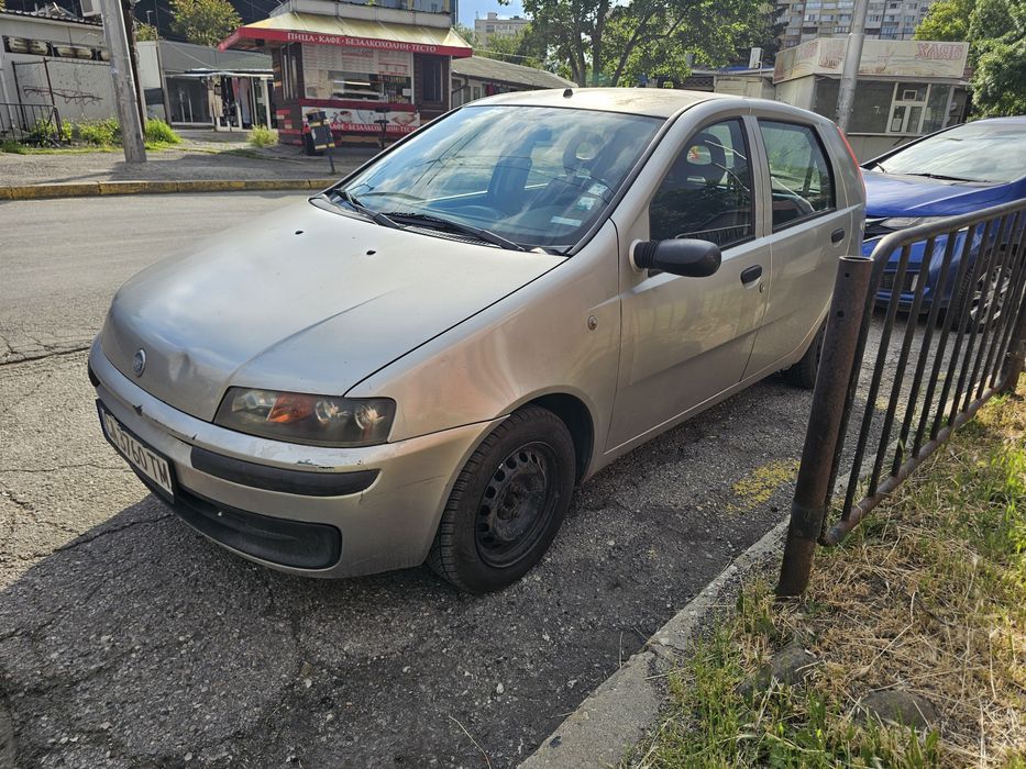 Продавам Fiat punto