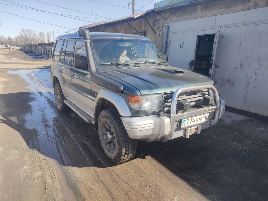 Продам Митсубиси Паджеро.