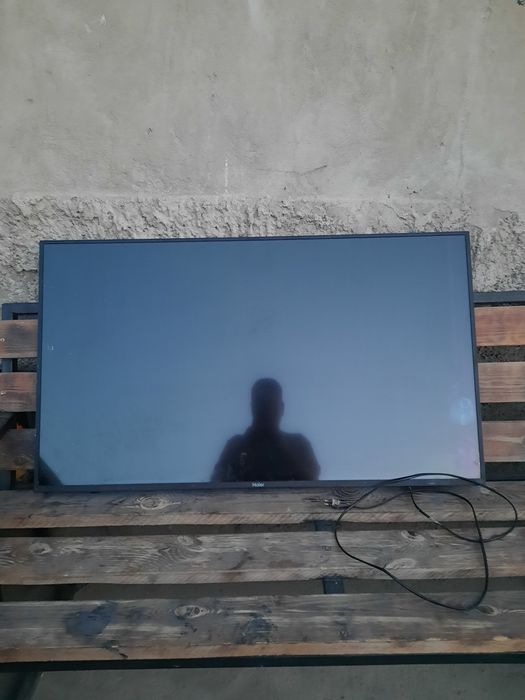 продам телевизор