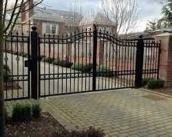 Vand garduri si porti