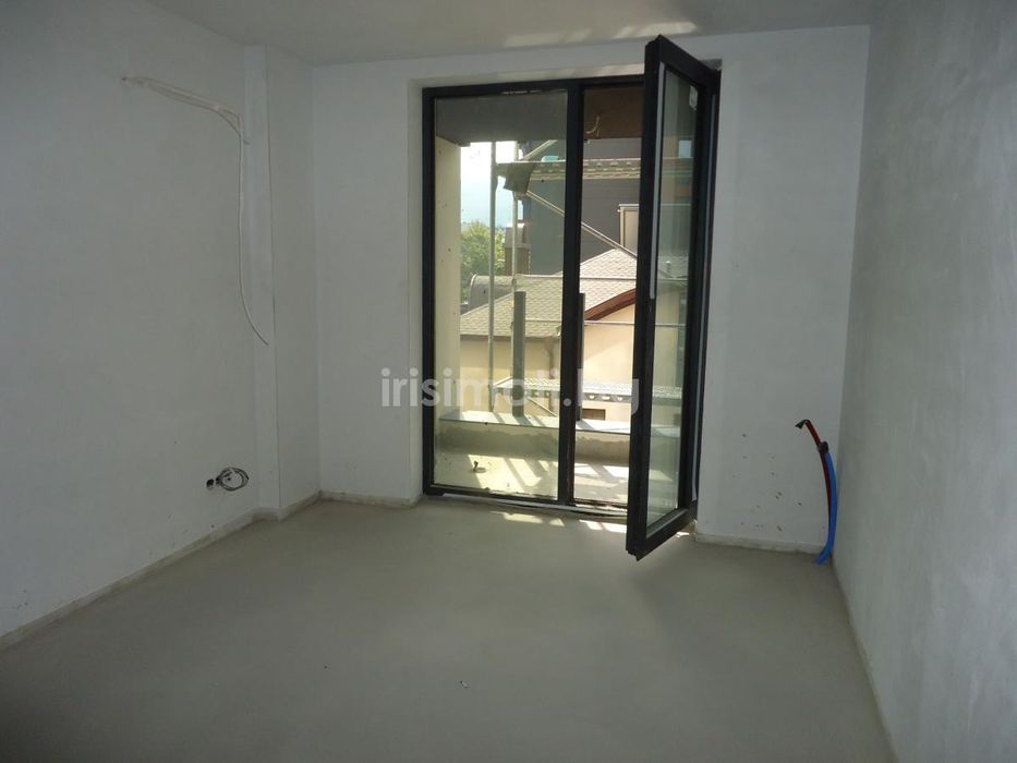 Продава се Тристаен апартамент в София, Кръстова вада - 126 кв.м за 1854 €/кв.м - Снимка #3