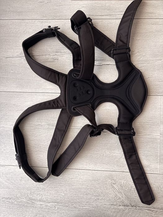 Marsupiu ergonomic Chicco You&Me negru