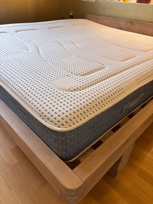 Saltea lux Pikolin Suprem 30cm si somiere 180x200 Super pret