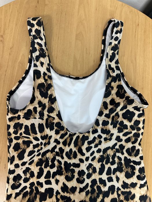 Дамски цял бански в леопардов принт