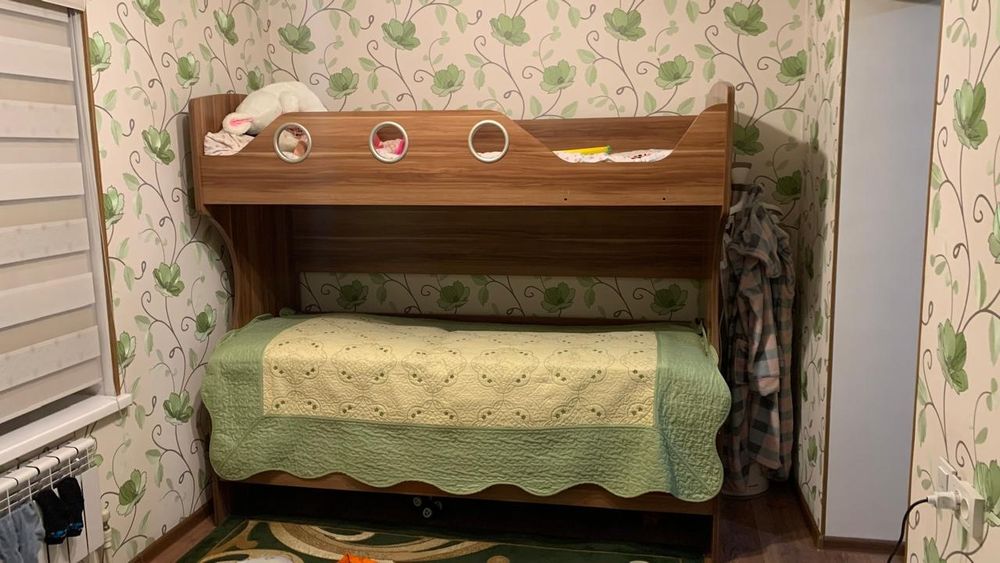 Продам кровать двухярусные