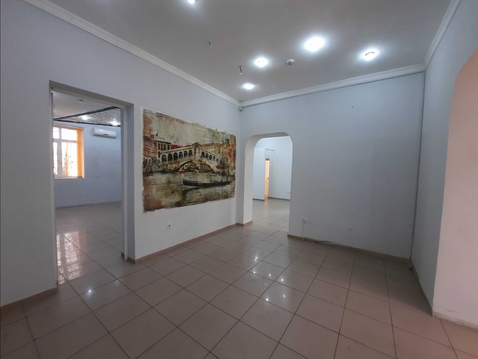 Аренда помещения Новомосковская, Старт Стадион, БЦ Оникс