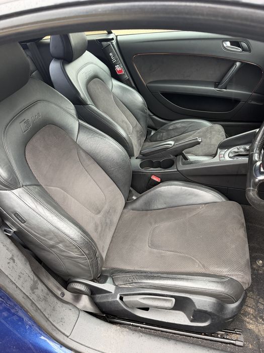 Седалки от ауди тт втора генерация / салон audi tt