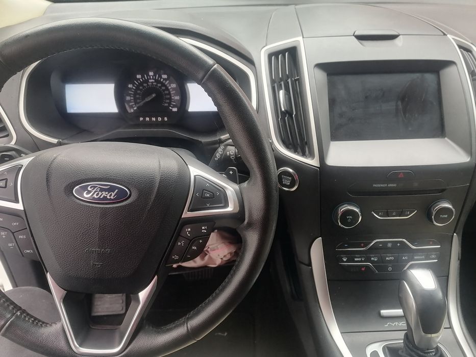 Dezmembrez ford edge 2016
