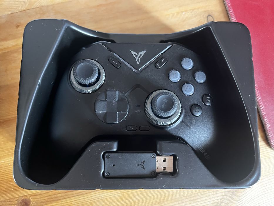 Геймпад vader 4 pro