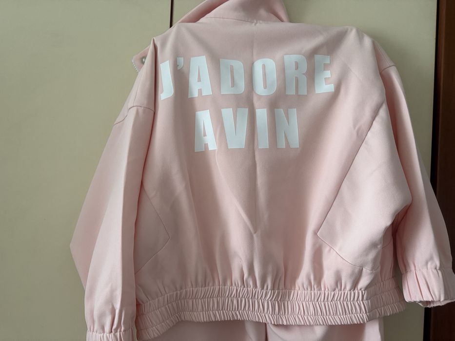 Спортен комплект Avin и пола