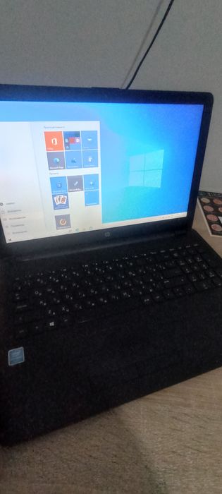 Ноутбук hp в идеальном состаяни