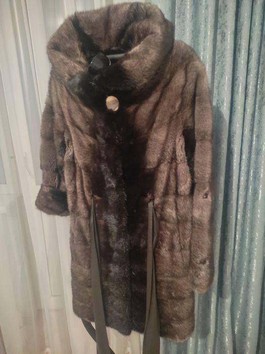 Норковая шуба в отличном состоянии!