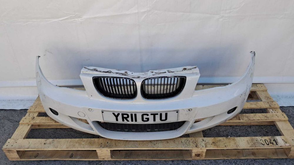 bara fata M cu defect Bmw seria 1 E87 E81 E82 an 2011