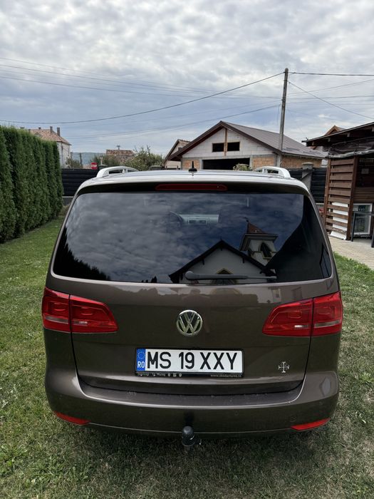 VOLKSWAGEN Touran 2011 — imagine 5