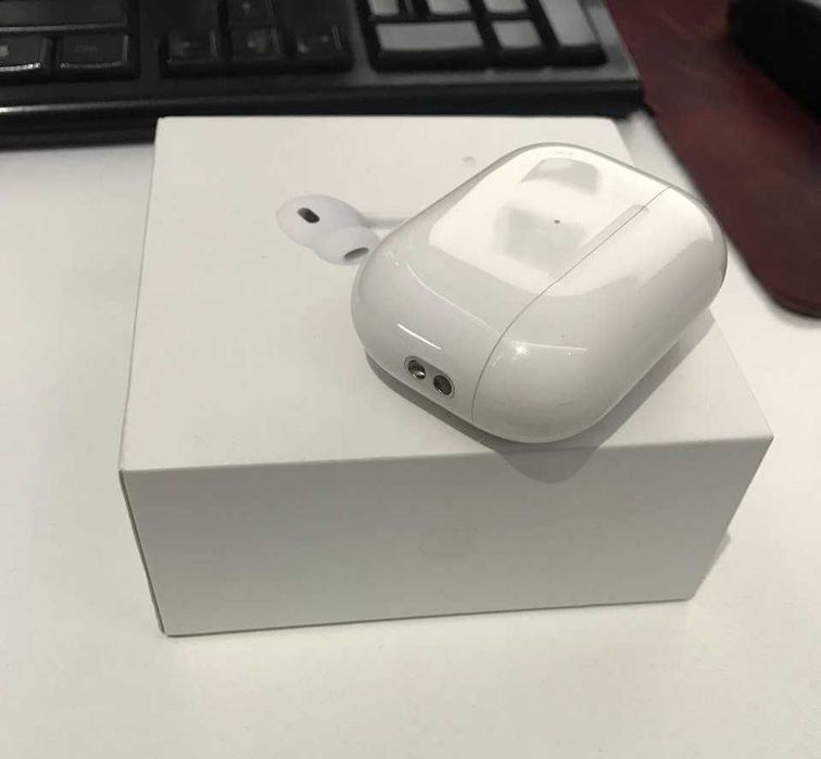 Apple AirPods Pro 2