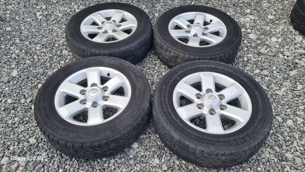 Оригинални джанти Toyota Haice 6/139.7 Toyota 6x139.7