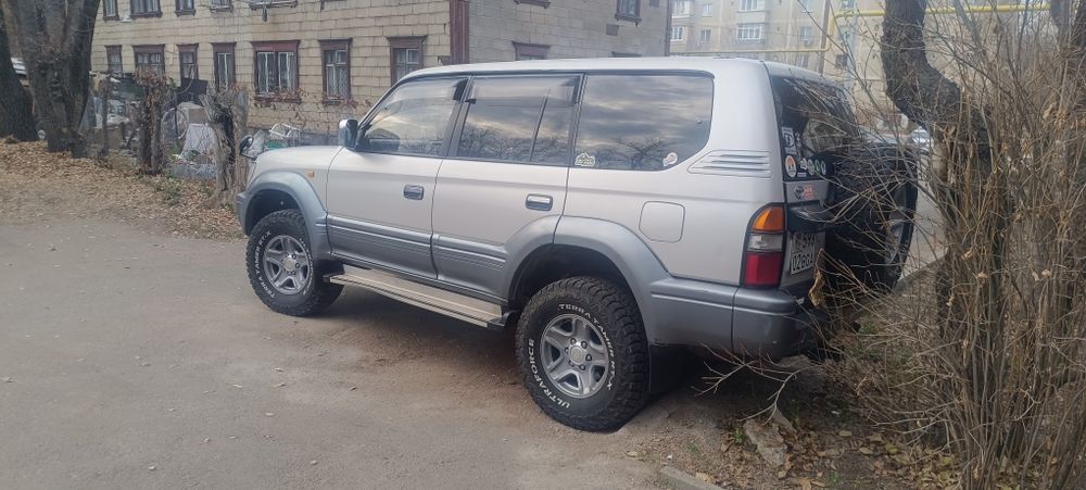Тойота Ленд круйзер Прадо 95